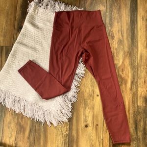 ZYIA active, Red Pear Moon Brilliant hi-rise 7/8